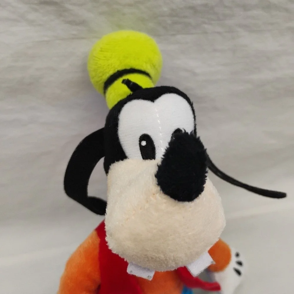 Disney‎ Junior Mickey Mouse Friends Goofy 12